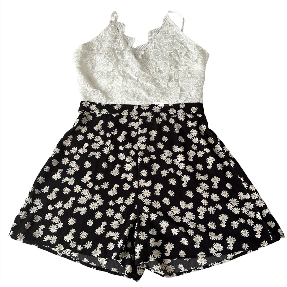 SHEIN Floral and Lace Romper